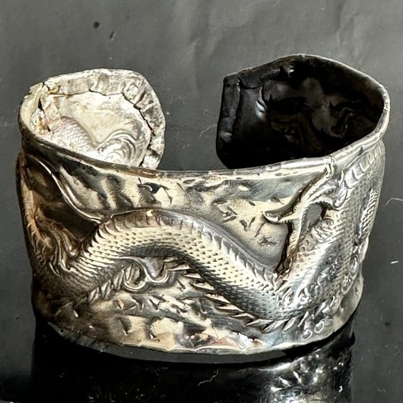 Chinese Four Toed Dragon Wang Hing Sterling Silver Cuff Bracelet Rare Antique - Picture 6 of 10